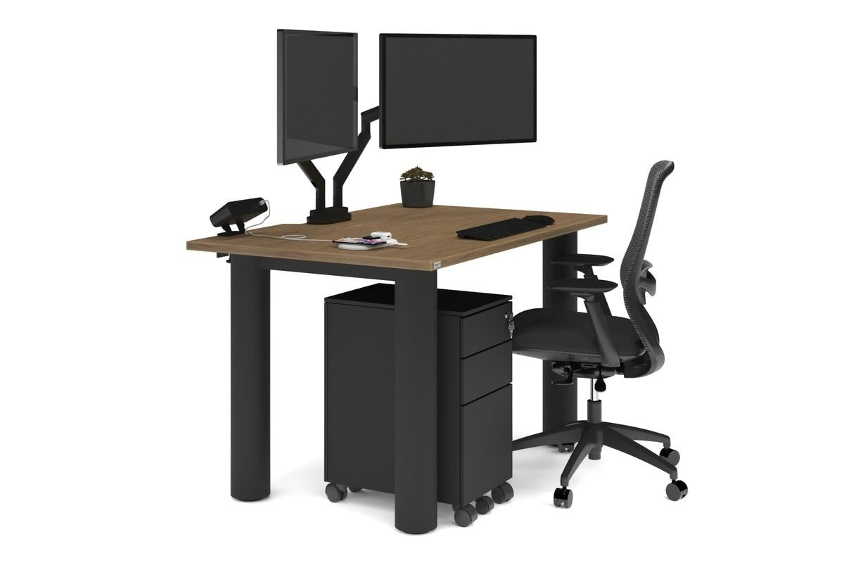QUADRO CYLINDER LEGS OFFICE DESK