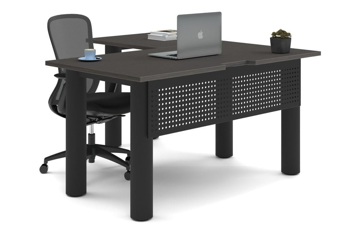 QUADRO CYLINDER LEGS OFFICE DESK