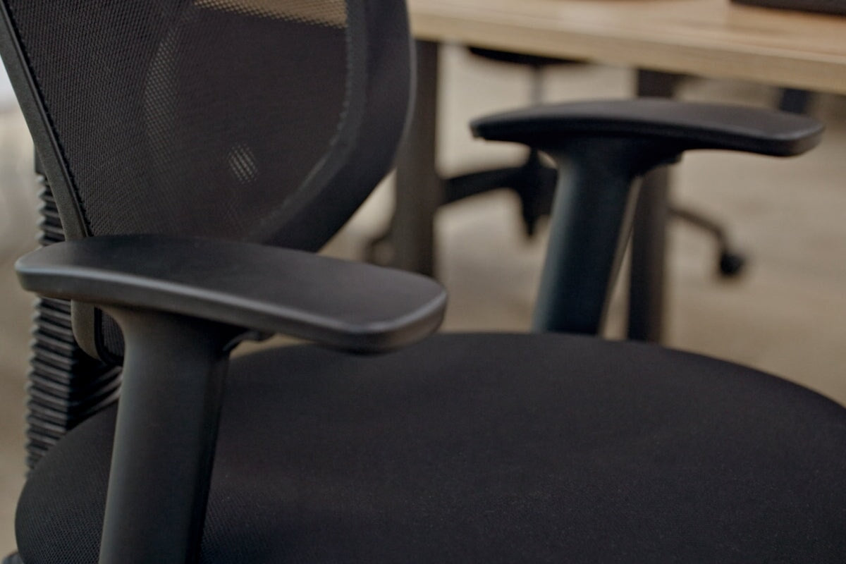 PLOVER ERGONOMIC OFFICE CHAIR - MESH BACK