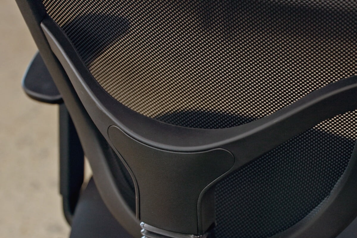 PLOVER ERGONOMIC OFFICE CHAIR - MESH BACK