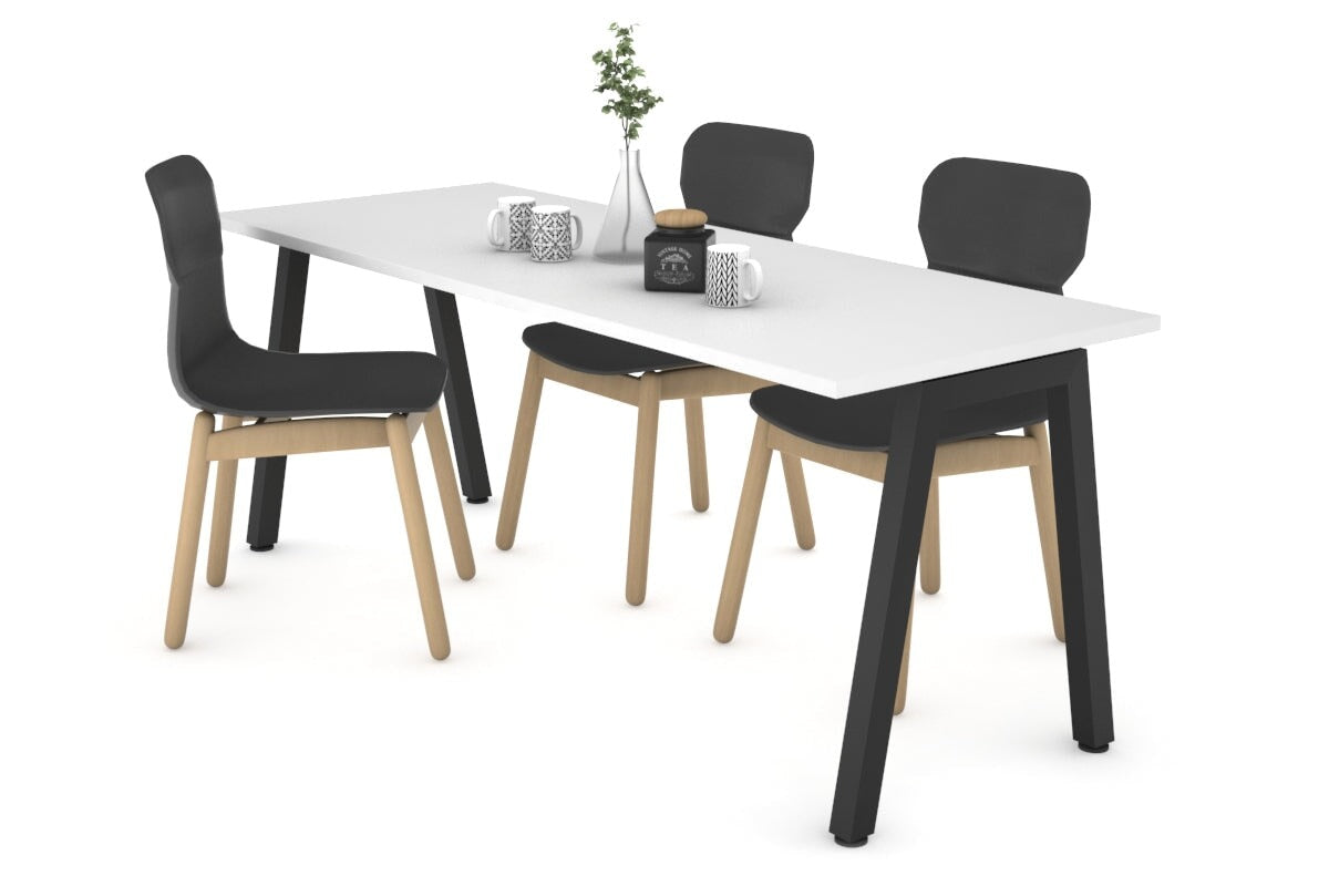 QUADRO A LEGS TABLE IN BLACK