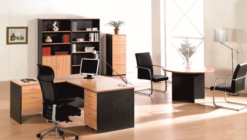 OM EXECUTIVE DESKS & STORAGE