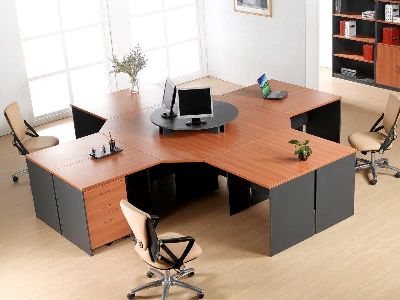 OM EXECUTIVE DESKS & STORAGE