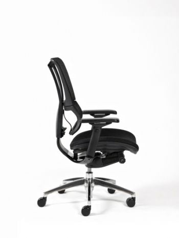 FREEFORM EXECUTIVE MESH BACK CHAIR 150KG RATED